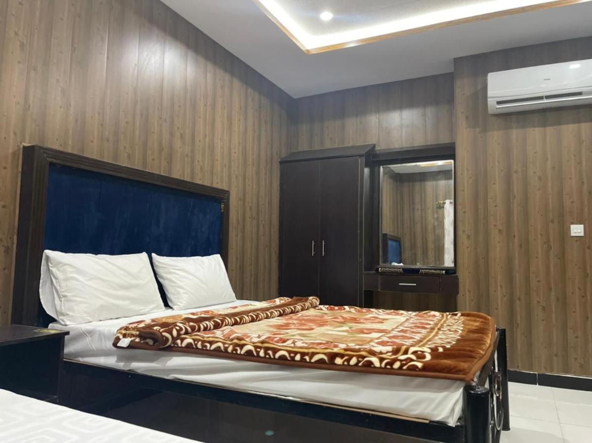 Oriole Guest House Исламабад Екстериор снимка